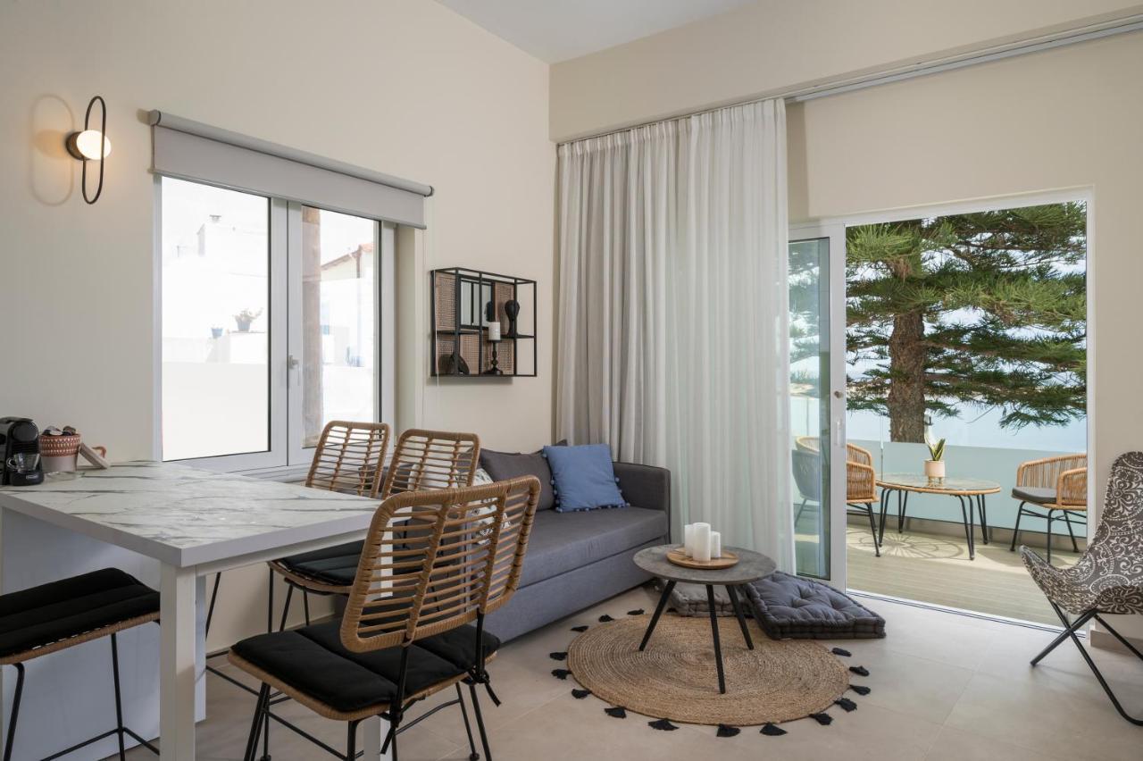 Kolymbari Sea Front Cozy Apartments Exterior photo