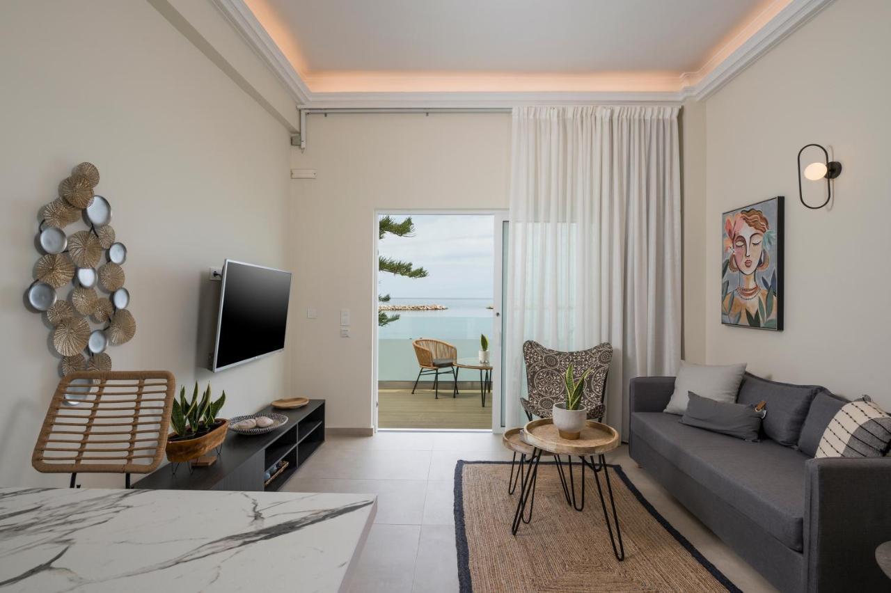 Kolymbari Sea Front Cozy Apartments Exterior photo